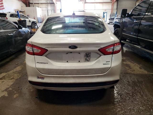 3FA6P0HD4FR285538 - 2015 FORD FUSION SE WHITE photo 6