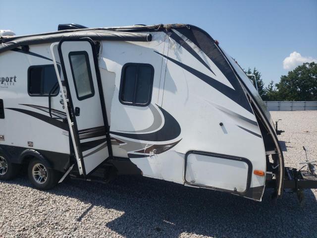 4YDT24026JD415315 - 2018 KEYSTONE PASSPORT WHITE photo 7