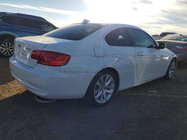 WBAKF3C57CE974420 - 2012 BMW 328 XI WHITE photo 3