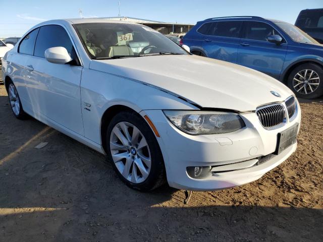 WBAKF3C57CE974420 - 2012 BMW 328 XI WHITE photo 4