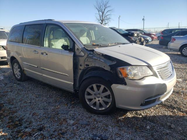 2A4RR8DG2BR675984 - 2011 CHRYSLER TOWN & COU TOURING L SILVER photo 4