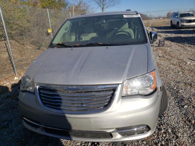 2A4RR8DG2BR675984 - 2011 CHRYSLER TOWN & COU TOURING L SILVER photo 5