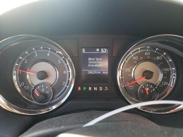 2A4RR8DG2BR675984 - 2011 CHRYSLER TOWN & COU TOURING L SILVER photo 9