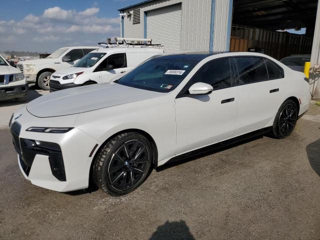 WBA33EJ06PCL49704 - 2023 BMW 760 XI WHITE photo 1