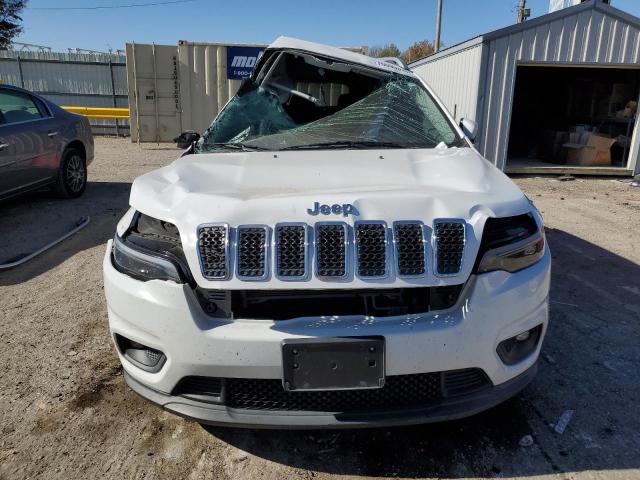 1C4PJLCB5KD173566 - 2019 JEEP CHEROKEE LATITUDE WHITE photo 5