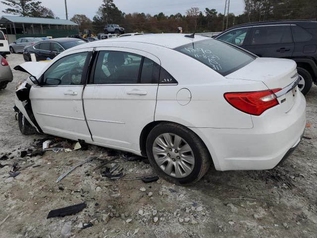 1C3BC4FG3BN553814 - 2011 CHRYSLER 200 LX WHITE photo 2