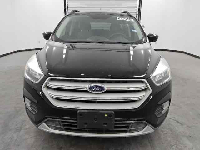 1FMCU0GD8JUC49825 - 2018 FORD ESCAPE SE BLACK photo 5