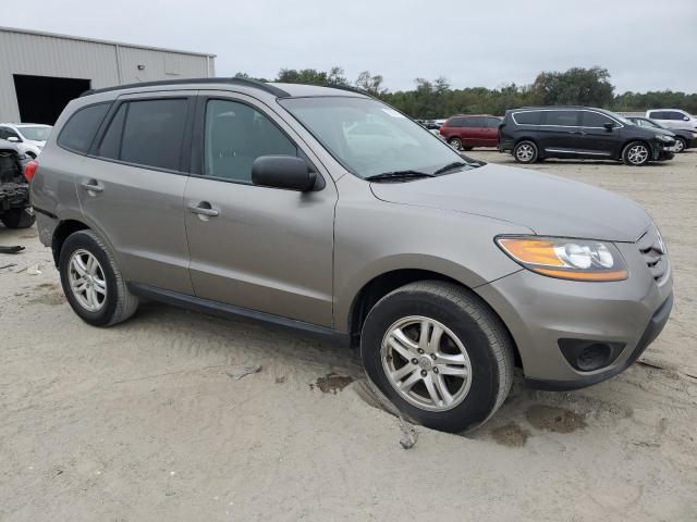 5XYZG4AG3BG019919 - 2011 HYUNDAI SANTA FE GLS GRAY photo 4