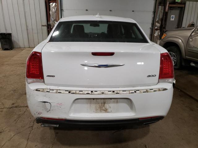 2C3CCAKG7JH195004 - 2018 CHRYSLER 300 LIMITED WHITE photo 6