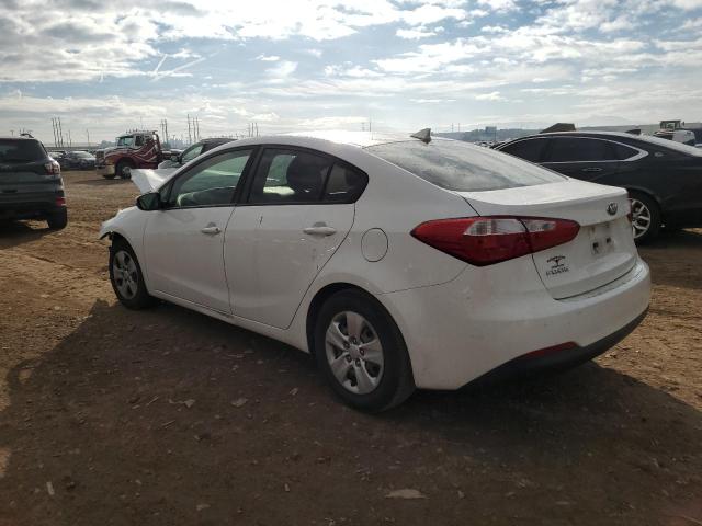 KNAFK4A66G5585711 - 2016 KIA FORTE LX WHITE photo 2