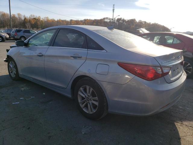 5NPEB4AC9DH808937 - 2013 HYUNDAI SONATA GLS SILVER photo 2