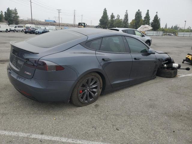 5YJSA1E42HF227582 - 2017 TESLA MODEL S GRAY photo 3