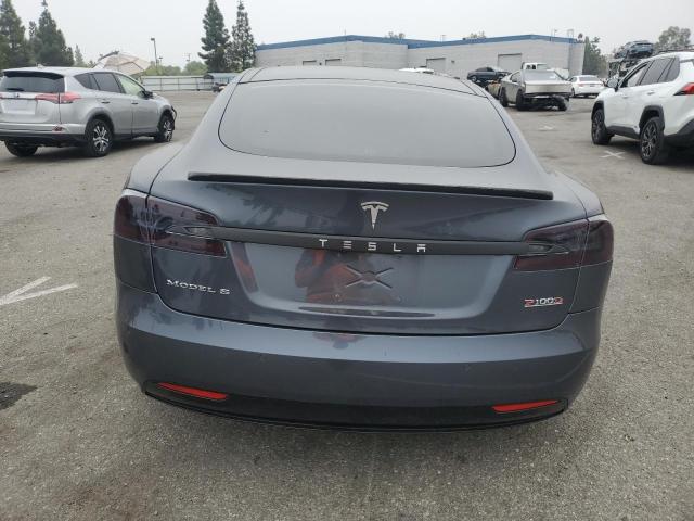 5YJSA1E42HF227582 - 2017 TESLA MODEL S GRAY photo 6
