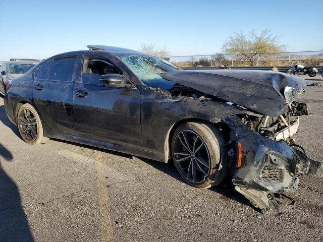 3MW5U9J0XM8B49022 - 2021 BMW M340XI BLACK photo 4