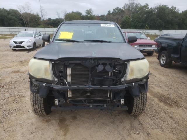 3TMJU4GN8AM100945 - 2010 TOYOTA TACOMA DOUBLE CAB PRERUNNER GRAY photo 5