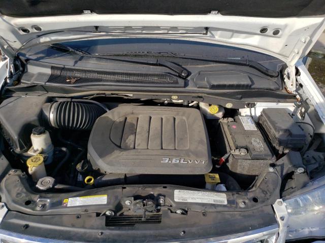 2C4RC1CG2CR250542 - 2012 CHRYSLER TOWN & COU TOURING L WHITE photo 12