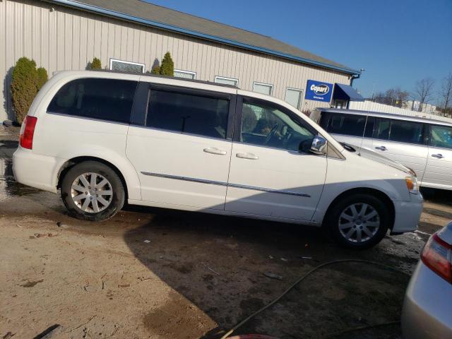 2C4RC1CG2CR250542 - 2012 CHRYSLER TOWN & COU TOURING L WHITE photo 4