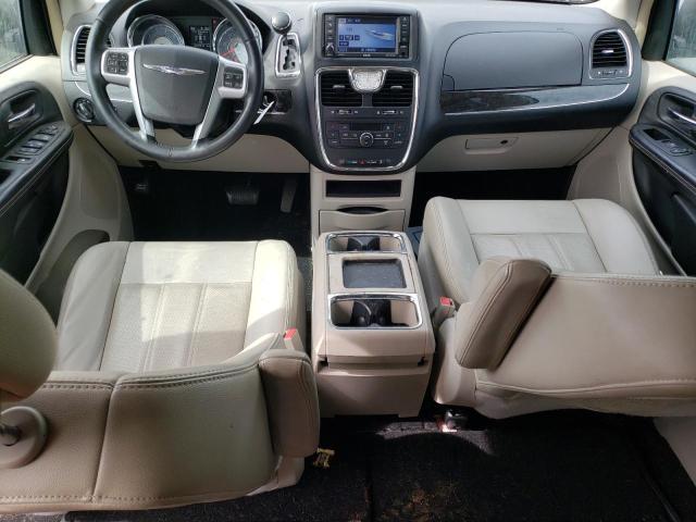 2C4RC1CG2CR250542 - 2012 CHRYSLER TOWN & COU TOURING L WHITE photo 8