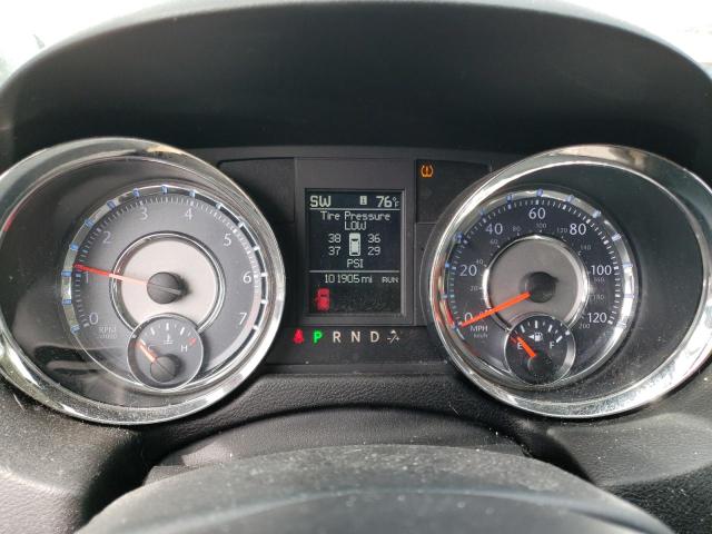 2C4RC1CG2CR250542 - 2012 CHRYSLER TOWN & COU TOURING L WHITE photo 9