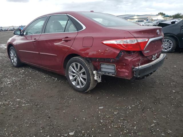 4T1BF1FKXHU693780 - 2017 TOYOTA CAMRY LE RED photo 2