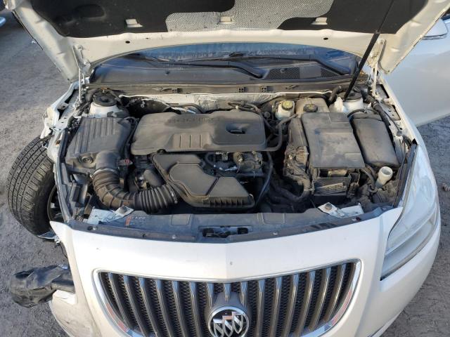 2G4GR5EK1C9171213 - 2012 BUICK REGAL WHITE photo 11