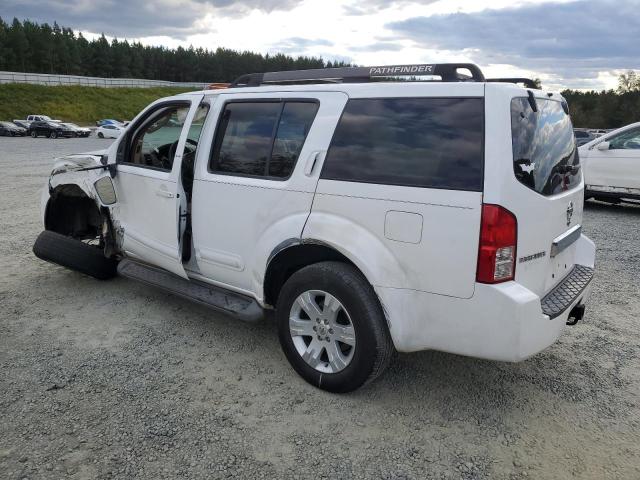 5N1AR18U66C650901 - 2006 NISSAN PATHFINDER LE WHITE photo 2