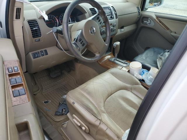 5N1AR18U66C650901 - 2006 NISSAN PATHFINDER LE WHITE photo 8