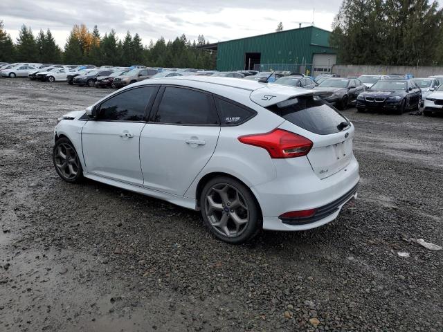 1FADP3L97JL304697 - 2018 FORD FOCUS ST WHITE photo 2