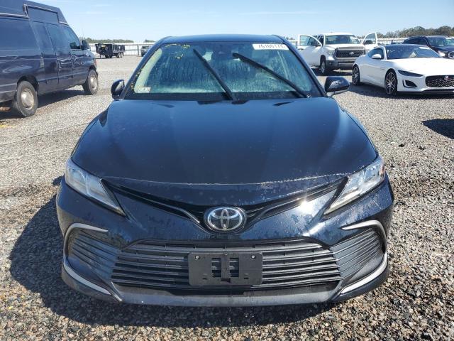 4T1C11BK4MU020485 - 2021 TOYOTA CAMRY LE BLACK photo 5