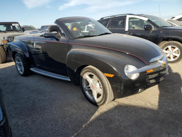 1GCES14P64B108386 - 2004 CHEVROLET SSR 黑色 照片 4