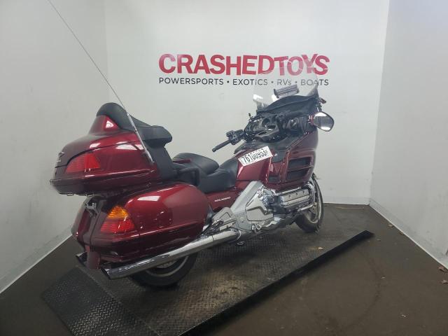 1HFSC47035A405709 - 2005 HONDA GL1800 RED photo 4