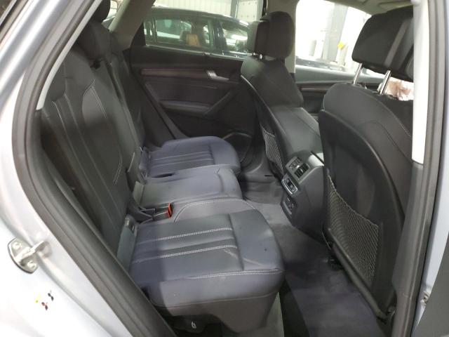 WA1CAAFY0M2056683 - 2021 AUDI Q5 PRESTIGE 银色 照片 11