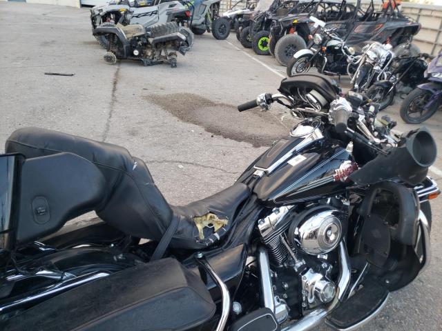 1HD1FC4167Y713647 - 2007 HARLEY-DAVIDSON FLHTCUI 黑色 照片 5