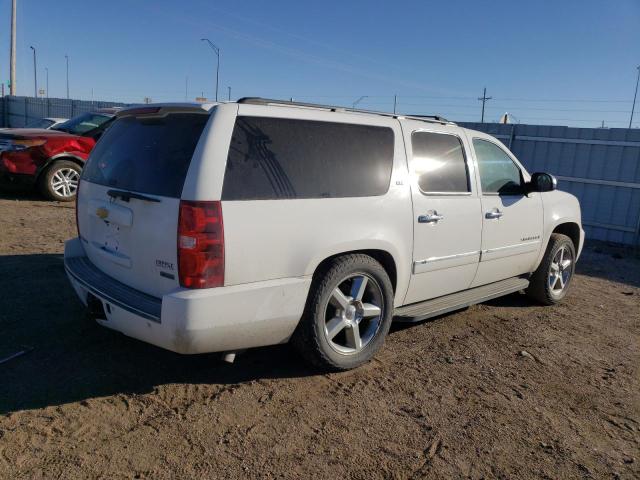 1GNSKKE76CR126794 - 2012 CHEVROLET SUBURBAN K1500 LTZ WHITE photo 3