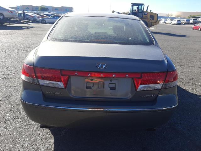 KMHFC46F06A043949 - 2006 HYUNDAI AZERA SE GRAY photo 6