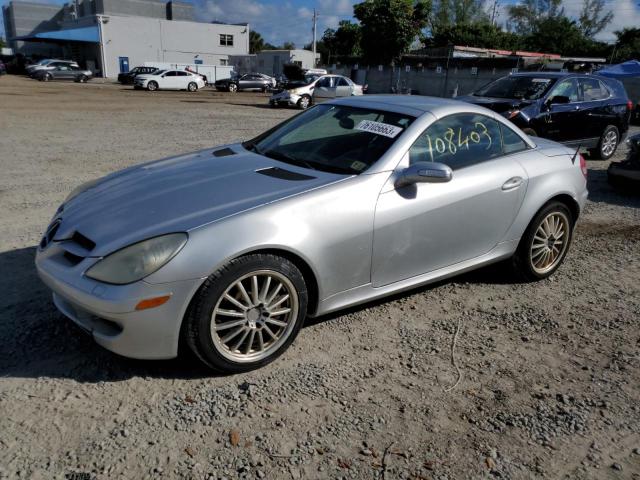 WDBWK56F96F114242 - 2006 MERCEDES-BENZ SLK 350 SILVER photo 1