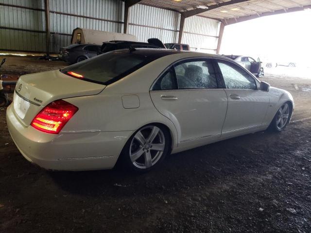 WDDNG9EB4CA472478 - 2012 MERCEDES-BENZ S 550 4MATIC WHITE photo 3