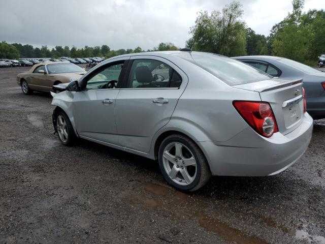 1G1JE5SB4G4134765 - 2016 CHEVROLET SONIC LTZ SILVER photo 2