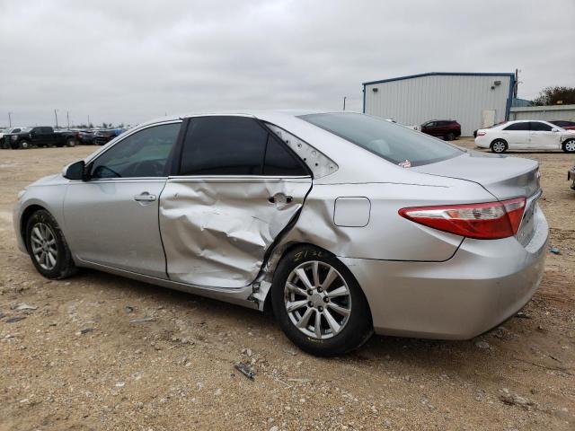 4T4BF1FK6FR503900 - 2015 TOYOTA CAMRY LE SILVER photo 2