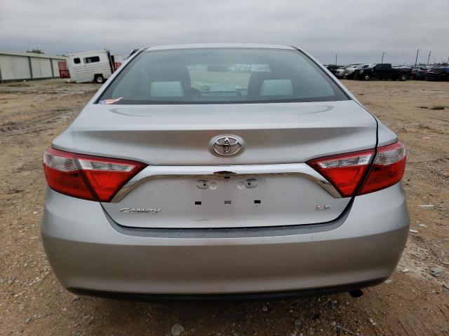 4T4BF1FK6FR503900 - 2015 TOYOTA CAMRY LE SILVER photo 6