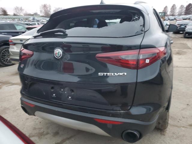 ZASFAKPN5J7B74022 - 2018 ALFA ROMEO STELVIO SPORT Schwarz Foto 6