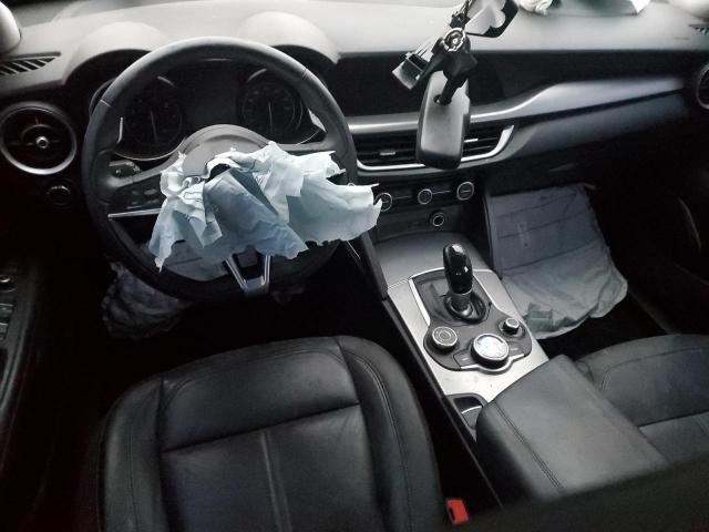 ZASFAKPN5J7B74022 - 2018 ALFA ROMEO STELVIO SPORT Schwarz Foto 8