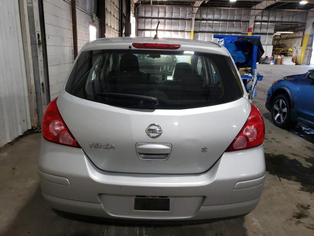 3N1BC13E57L414470 - 2007 NISSAN VERSA S SILVER photo 6