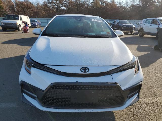 5YFT4MCEXMP078572 - 2021 TOYOTA COROLLA XSE WHITE photo 5