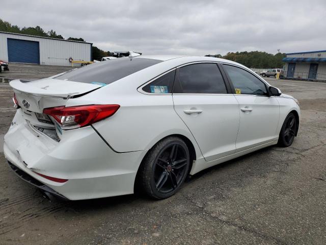 5NPE24AF7GH387783 - 2016 HYUNDAI SONATA SE WHITE photo 3