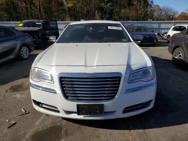 2C3CCAETXCH263548 - 2012 CHRYSLER 300C WHITE photo 5