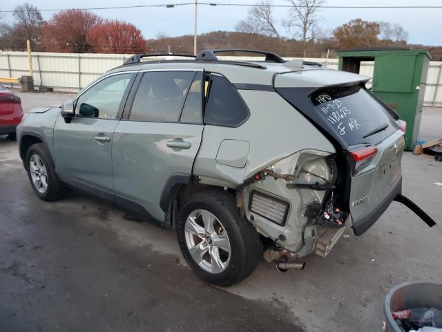 2T3W1RFV6MC087324 - 2021 TOYOTA RAV4 XLE GRAY photo 2