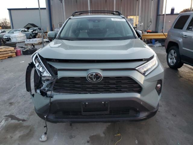 2T3W1RFV6MC087324 - 2021 TOYOTA RAV4 XLE GRAY photo 5