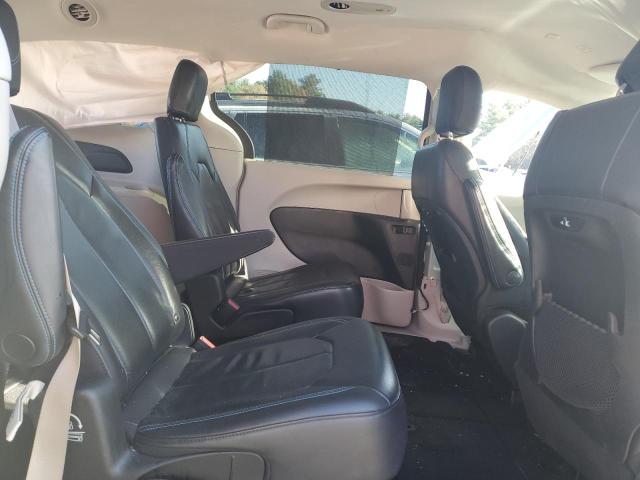 2C4RC1BG0MR589366 - 2021 CHRYSLER PACIFICA TOURING L TAN photo 11