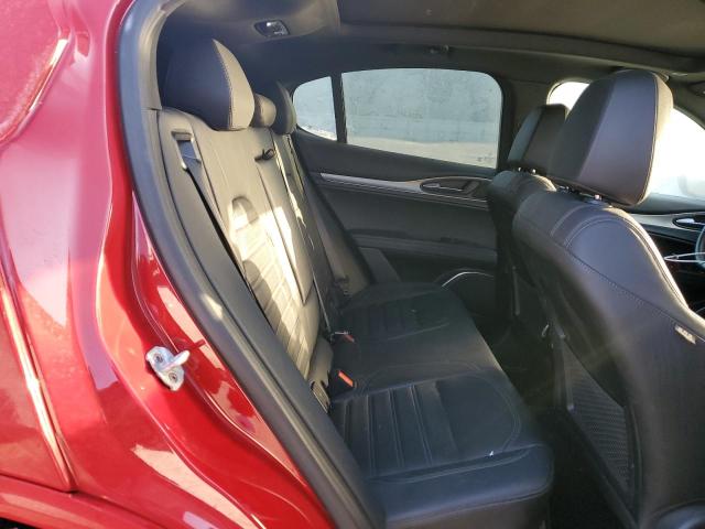 ZASPAKBN9N7D29088 - 2022 ALFA ROMEO STELVIO TI RED photo 11
